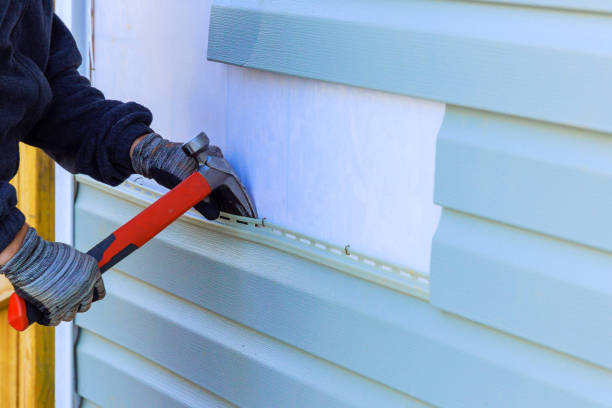 Reliable Emergency Siding Repair contractor in Aberdeen, OH by Squared Siding